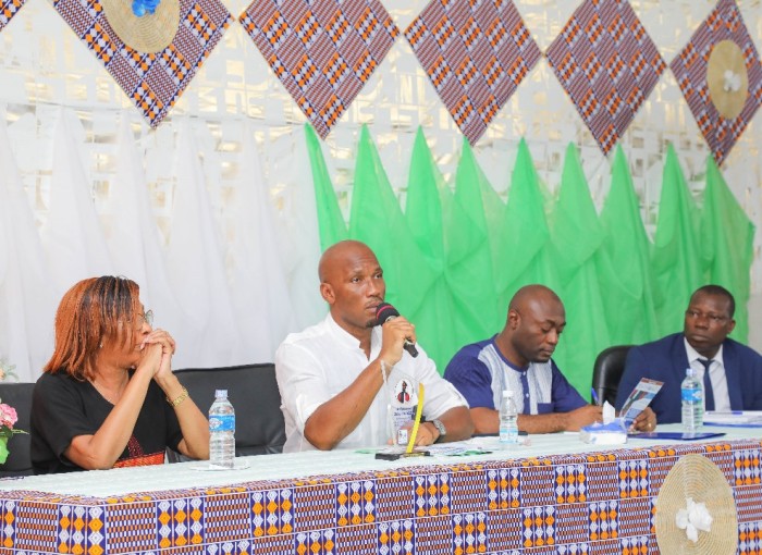 Colloque International